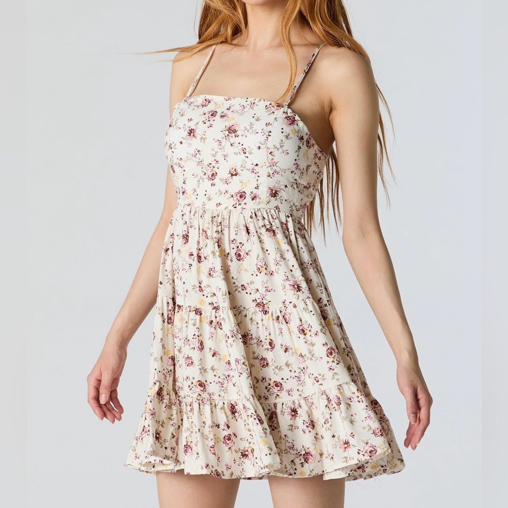 URBAN PLANET | White Floral Tiered Mini Dress with Built In Bra Cups Size Medium
